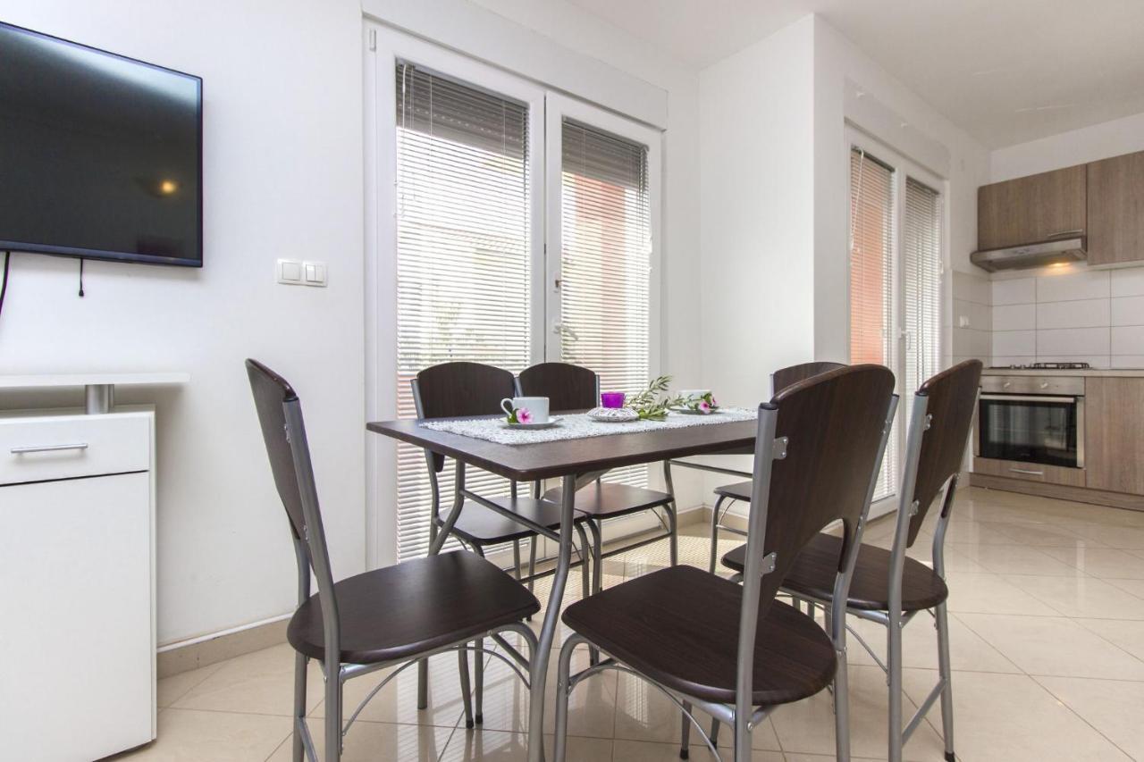 Apartments Lenija Jadrija Eksteriør bilde