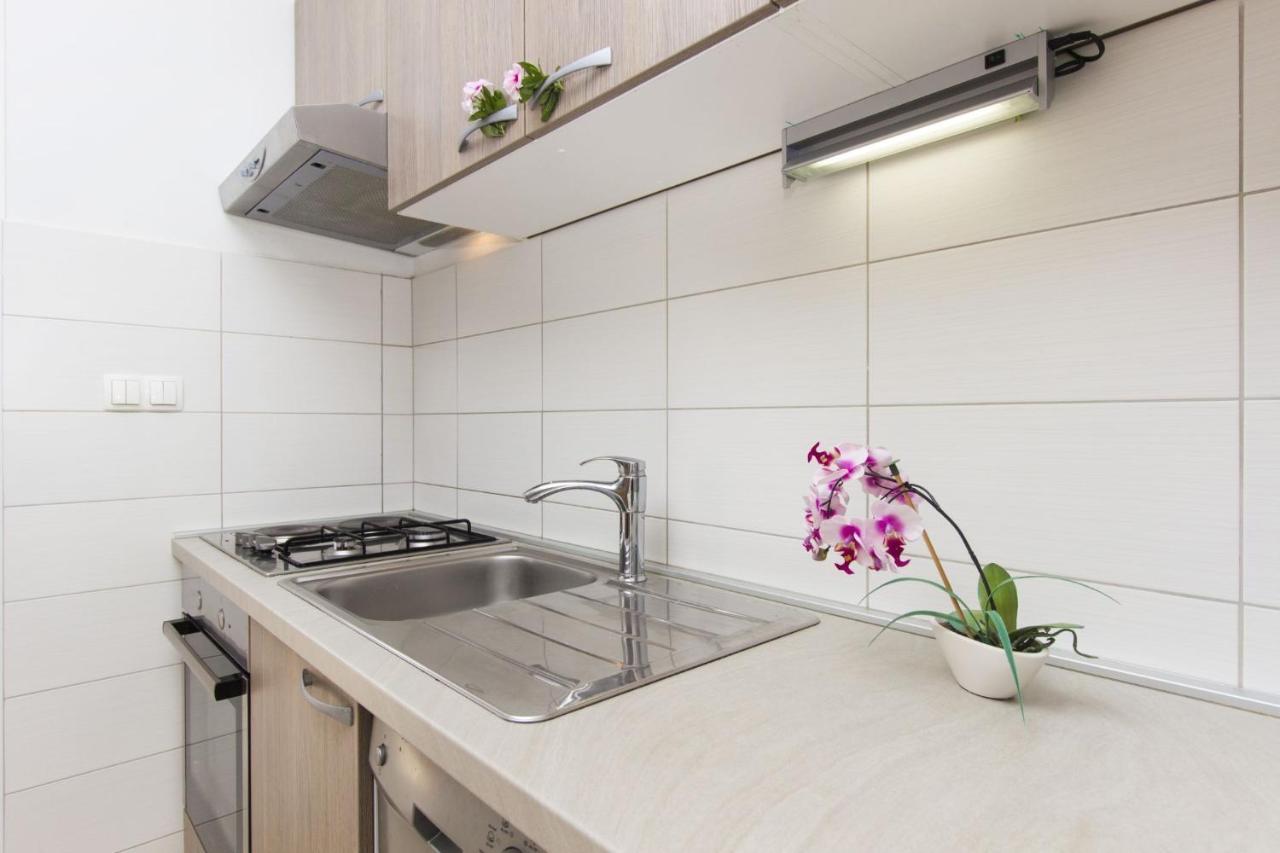 Apartments Lenija Jadrija Eksteriør bilde